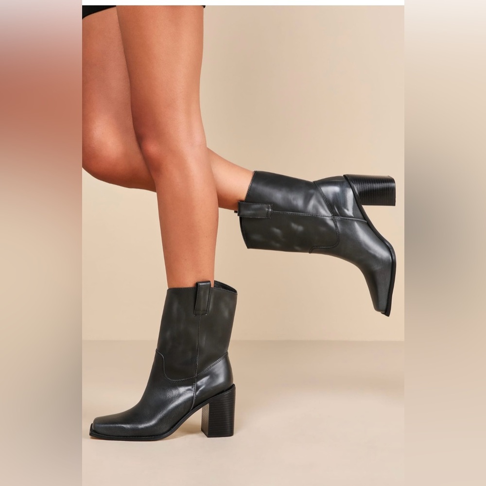 Matisse Black Leather Boots